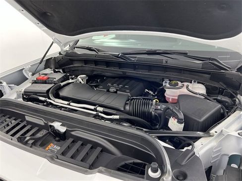 Used 2025 GMC Sierra 1500 Elevation image 30