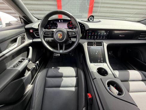 Used 2021 Porsche Taycan 4S AWD/4WD image 29
