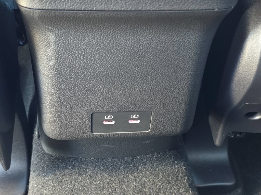 Used 2026 Mitsubishi Outlander Sport SE AWD/4WD image 36