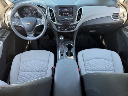 Certified 2021 Chevrolet Equinox LS w/ LS Convenience Package image 10