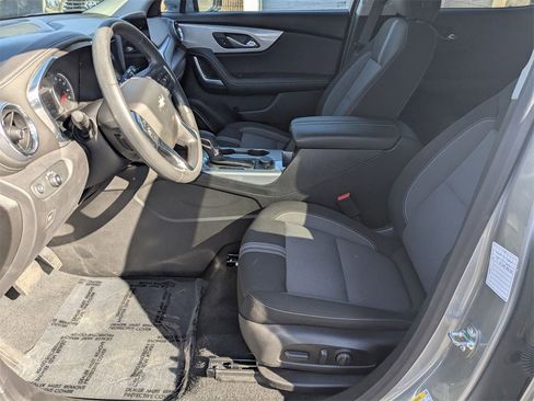 Used 2025 Chevrolet Blazer LT image 20