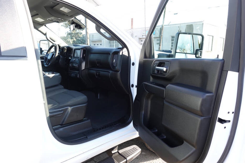Used 2024 Chevrolet Silverado 2500 Custom w/ Custom Value Package AWD/4WD image 30