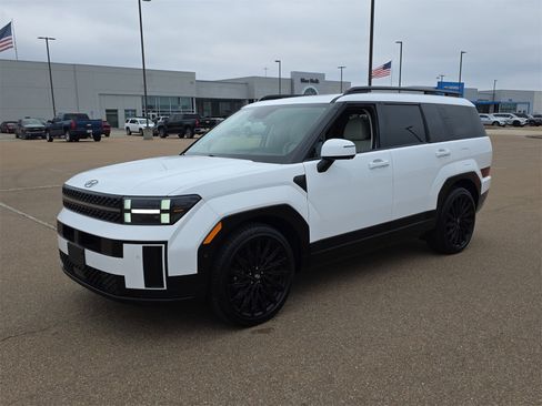 Used 2025 Hyundai Santa Fe Calligraphy image 4