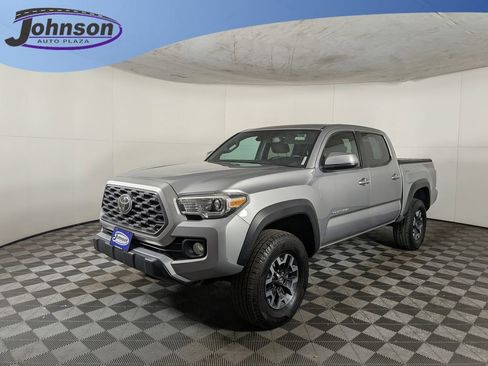 Used 2021 Toyota Tacoma TRD Off-Road image 1