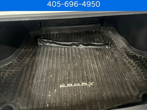 Used 2022 Toyota Camry SE image 31