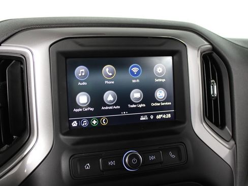 Used 2022 Chevrolet Silverado 1500 Custom image 17