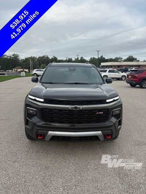 Used 2024 Chevrolet Traverse Z71 w/ Enhanced Driving Package AWD/4WD image 14