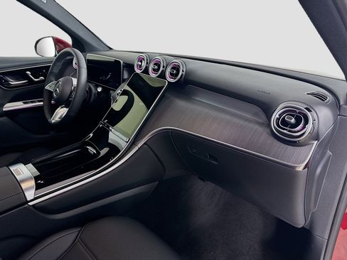 Certified 2026 Mercedes-Benz GLC 300 4MATIC image 36