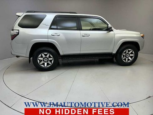Used 2020 Toyota 4Runner TRD Off-Road Premium image 6