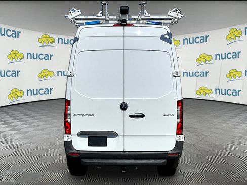 Used 2023 Mercedes-Benz Sprinter 2500 image 5