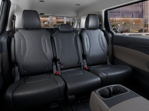 New 2027 Kia Carnival FWD image 16