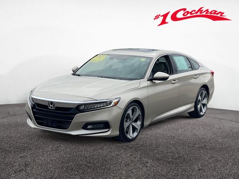 Certified 2018 Honda Accord Touring image 27
