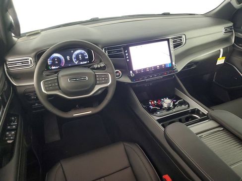 New 2026 Jeep Grand Wagoneer 4WD image 15
