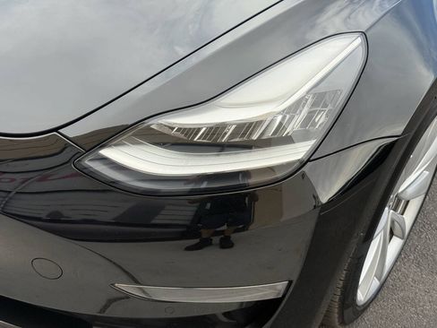 Used 2018 Tesla Model 3 Long Range AWD/4WD image 34