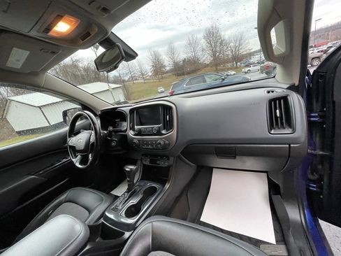 Used 2017 Chevrolet Colorado Z71 image 12