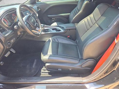 Used 2021 Dodge Challenger SRT Hellcat w/ Plus Package RWD image 17