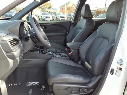 New 2025 Subaru Forester Limited w/ Popular Package image 5