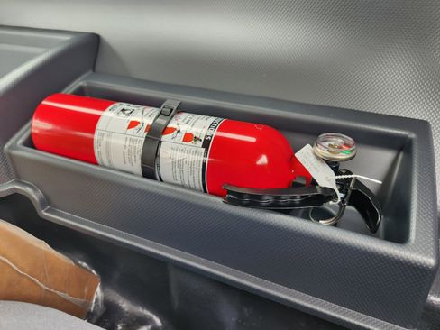 New 2025 Chevrolet Low Cab Forward 5500XG image 27