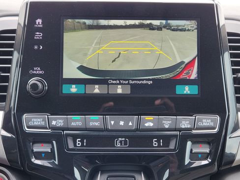 Certified 2024 Honda Odyssey EX-L image 18