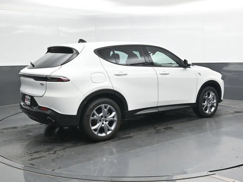 Used 2024 Dodge Hornet R/T AWD/4WD image 2