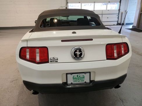 Used 2012 Ford Mustang Premium RWD image 16