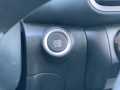 Used 2023 Hyundai Kona SEL AWD/4WD image 14