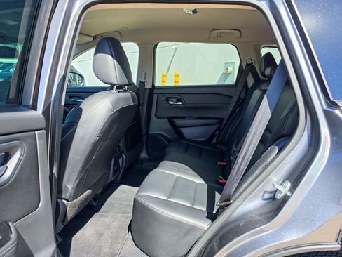 Used 2026 Nissan Rogue SL AWD/4WD image 15