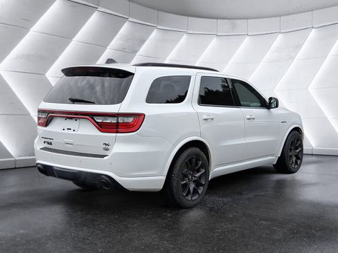 Used 2023 Dodge Durango R/T w/ Tow 'N Go Package image 6