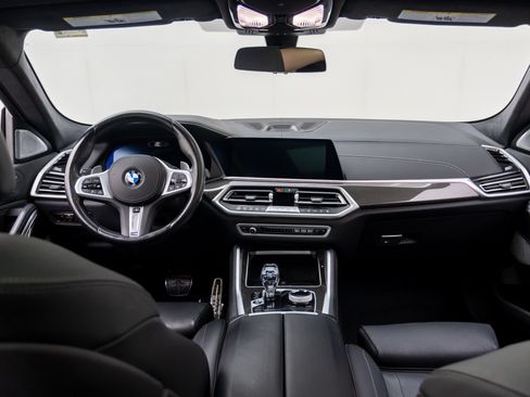 Certified 2023 BMW X6 M50i w/ Executive Package AWD/4WD image 10