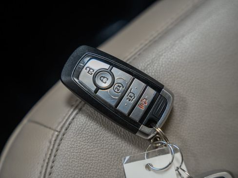 Certified 2020 Ford Explorer Limited image 51