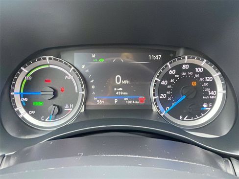 Used 2025 Toyota Highlander XLE image 24