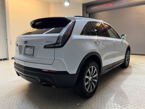 Used 2019 Cadillac XT4 Sport w/ Cold Weather Package AWD/4WD image 8