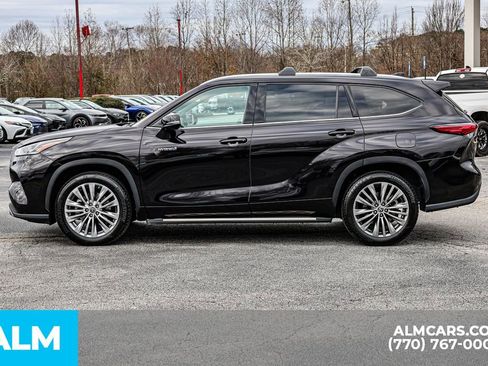 Used 2021 Toyota Highlander Platinum image 9