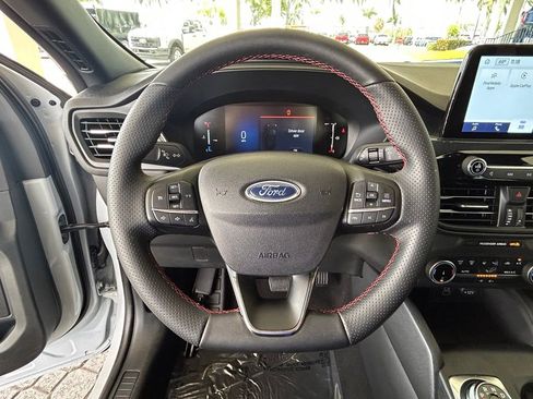Used 2026 Ford Escape ST-Line FWD image 15