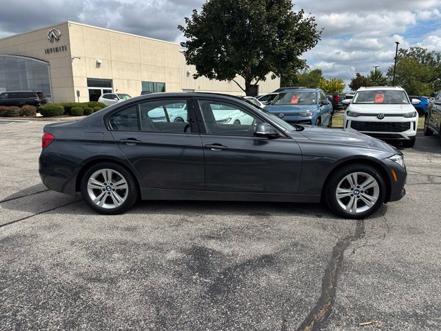 Used 2016 BMW 328i xDrive Sedan AWD/4WD image 18