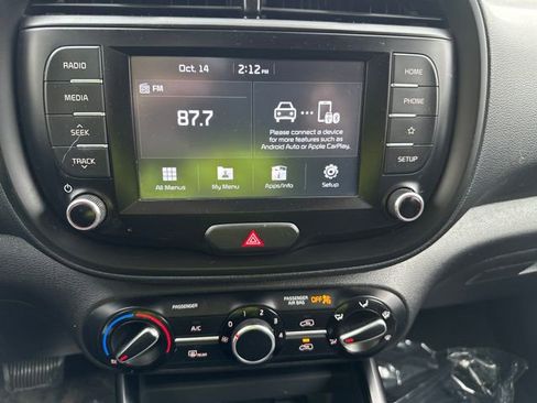 Used 2020 Kia Soul LX image 14