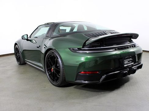 Certified 2026 Porsche 911 Targa 4 GTS AWD/4WD image 3