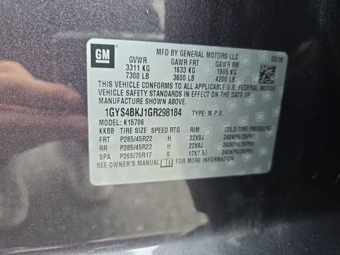 Certified 2016 Cadillac Escalade Luxury AWD/4WD image 38