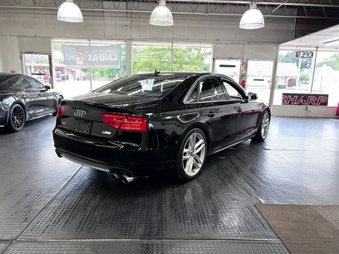 Used 2014 Audi S8 image 8