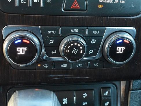 Certified 2016 Chevrolet Traverse LT image 30