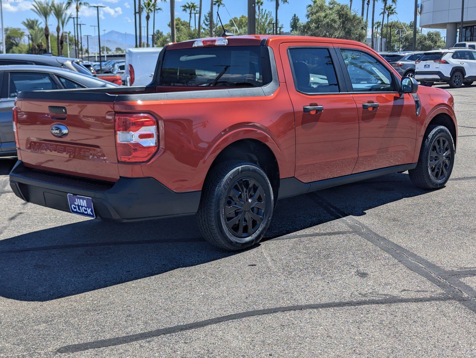 Used 2024 Ford Maverick XL FWD image 2