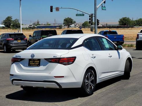 Used 2021 Nissan Sentra SV FWD image 4
