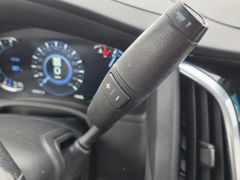 Used 2020 Cadillac Escalade Platinum AWD/4WD image 35