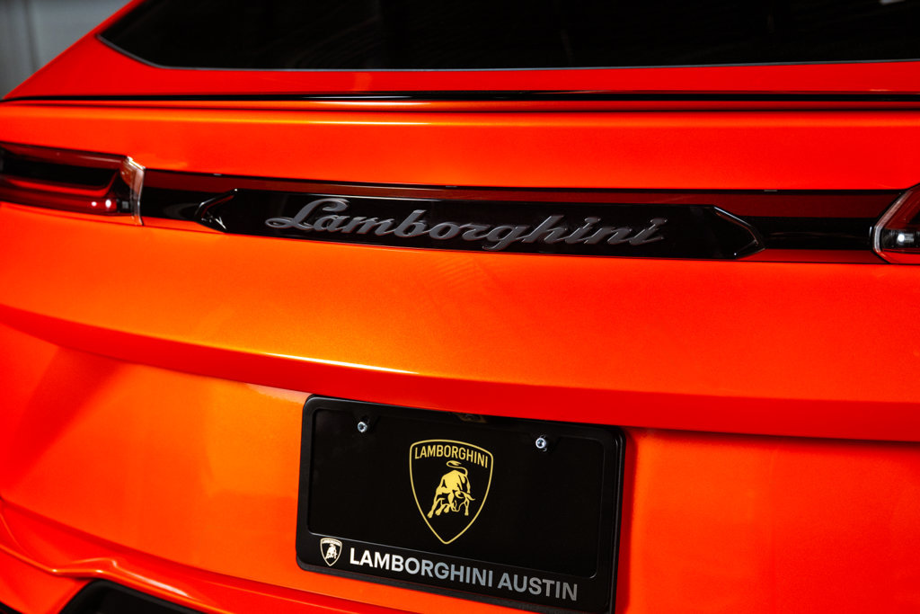 Used 2024 Lamborghini Urus S AWD/4WD image 47