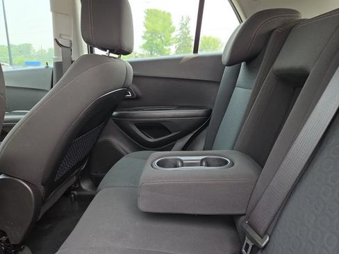 Used 2020 Chevrolet Trax LS w/ LPO, Protection Package AWD/4WD image 30