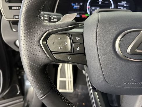 Certified 2025 Lexus RX 500h F Sport image 13