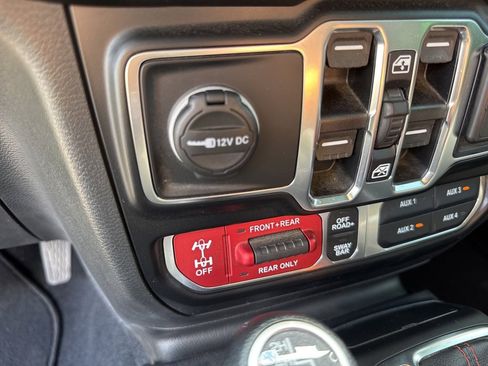 Used 2021 Jeep Gladiator Rubicon w/ LED Lighting Group image 60