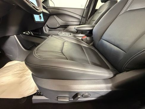Used 2025 Ford Mustang Mach-E Premium AWD/4WD image 15