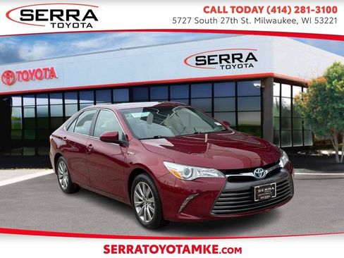 Used 2016 Toyota Camry XLE w/ Moonroof Package FWD image 1