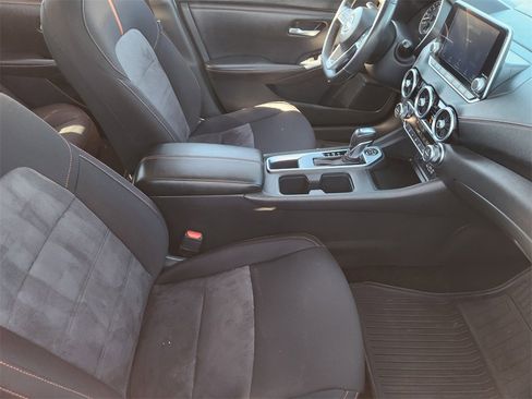 Used 2024 Nissan Sentra SR image 10